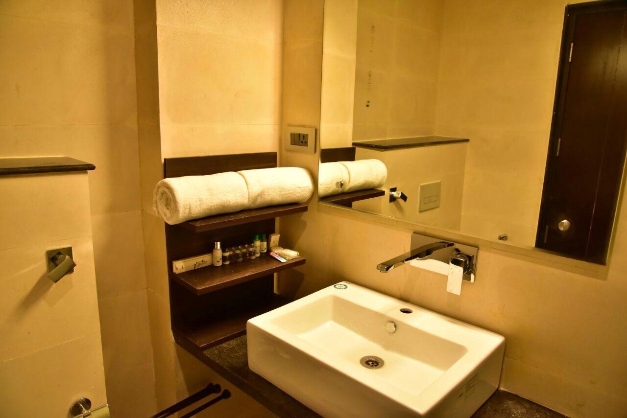 Royal Park Hotels & Resorts Ghaziabad Eksteriør bilde